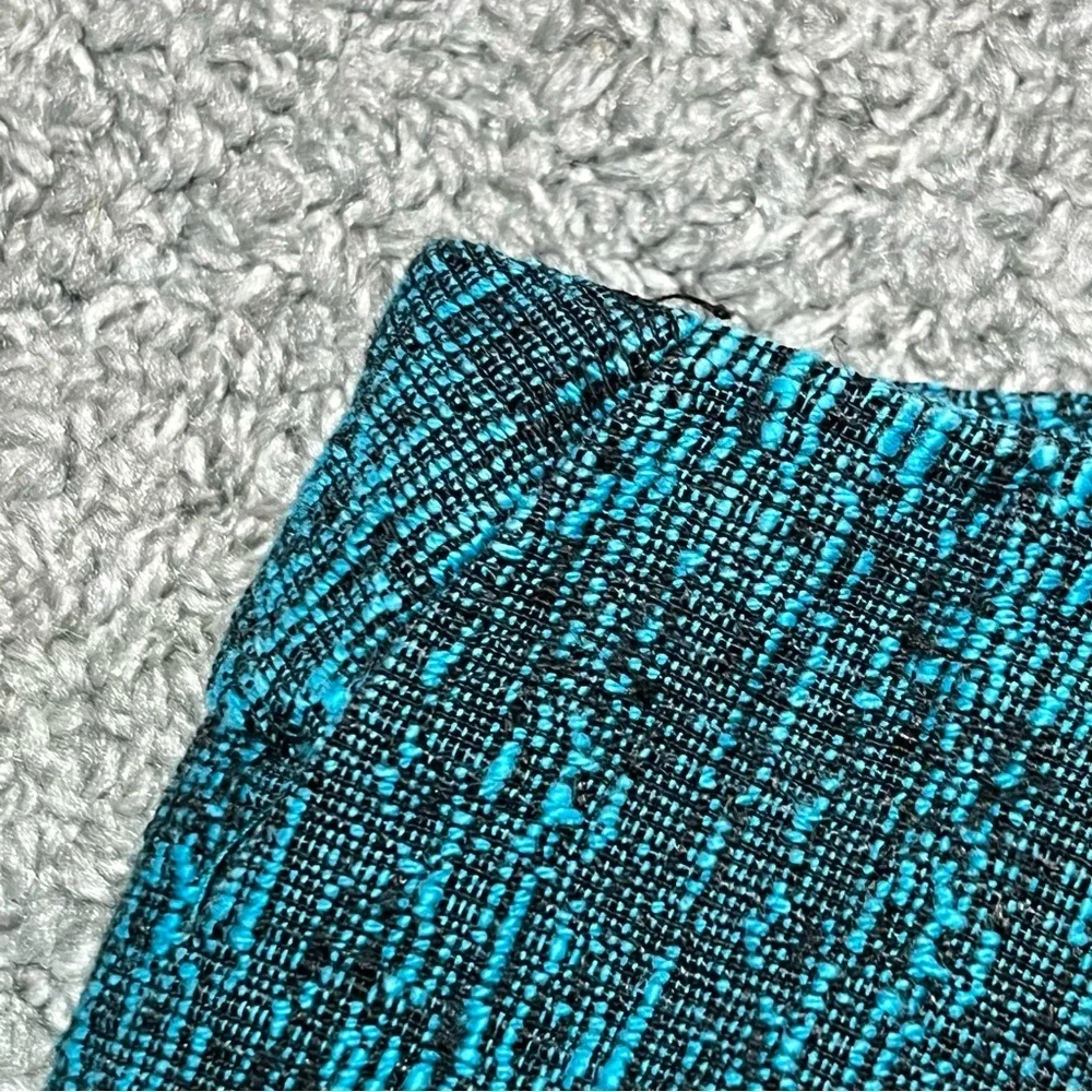 Banana Republic A Line Knee Length Textured Skirt Size 6 Teal Lined Back Zip